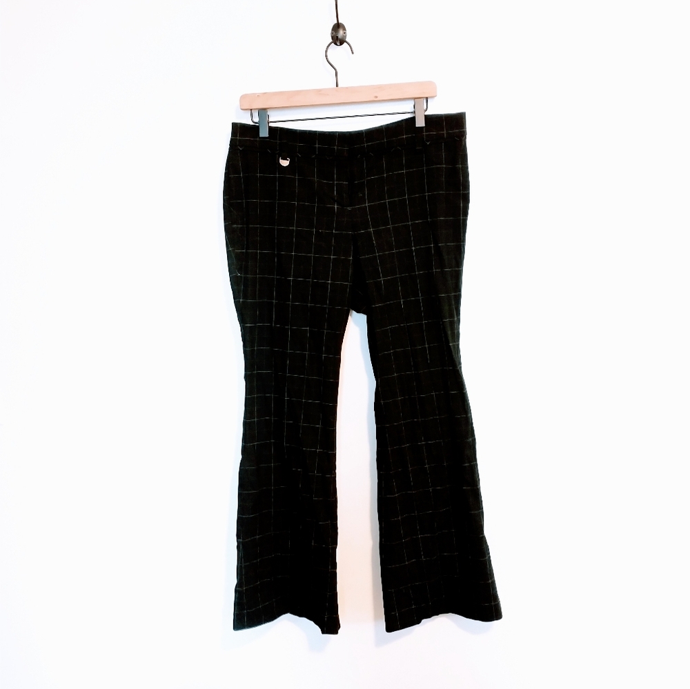 New York and Company black dress pants checkered print. Size 10 petite, little